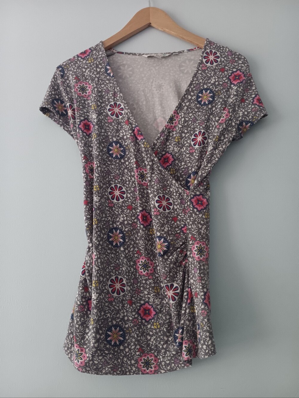 Boden Short Sleeved Front Wrap Jersey Top 6